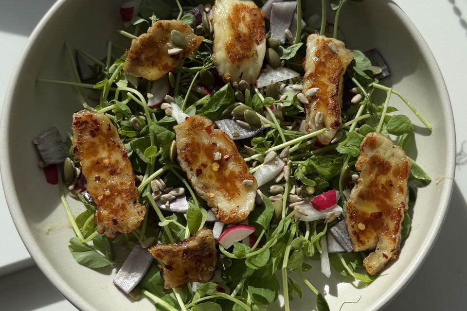 Halloumi salad with pea shoots, radish and seeds